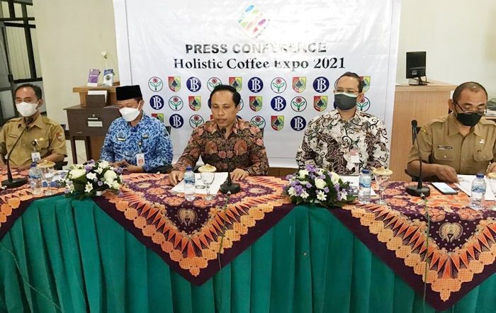 Pemkab Jember Bersama Puslitkoka Kembangkan Potensi Kopi Melalui HCE 2021