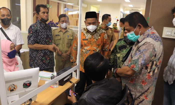 Kunjungi MPP Gresik, Komisi II DPR RI Berikan Sejumlah Catatan Kunjungi MPP Gresik, Komisi II DPR RI Berikan Sejumlah Catatan