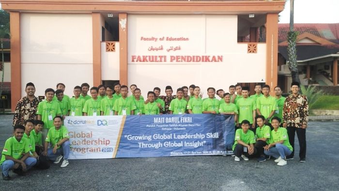 Siswa MAIT Darul Fikri Sidoarjo Studi Kepemimpinan ke Malaysia Siswa MAIT Darul Fikri Sidoarjo Studi Kepemimpinan ke Malaysia