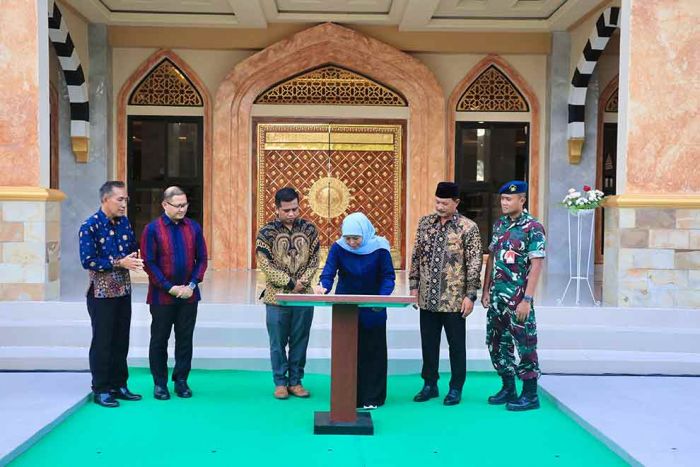 Gubernur Jatim Resmikan Masjid Baitus Sholihin SMAN 3 Taruna Angkasa Madiun