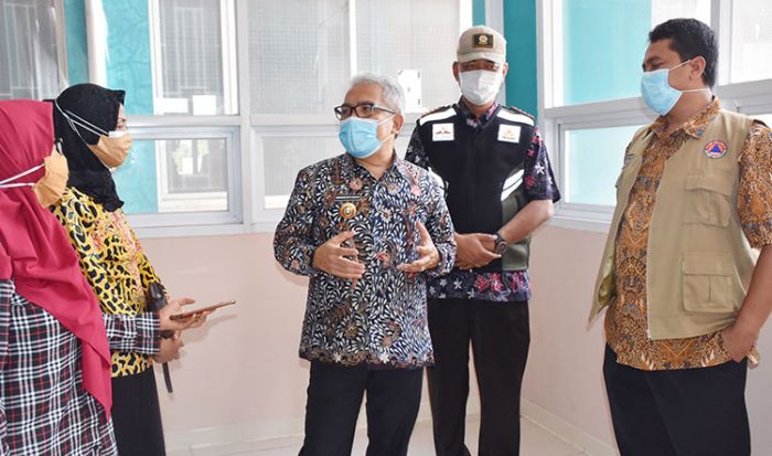 Pjs. Bupati Mojokerto Pimpin Operasi Yustisi dan Rapid Test On The Spot di Jalan Raya Gedeg