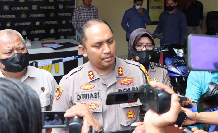 Polres Ngawi Bekuk Pelaku Pemerkosaan Mahasiswi, Berawal dari Perkenalan via Aplikasi Tantan Polres Ngawi Bekuk Pelaku Pemerkosaan Mahasiswi, Berawal dari Perkenalan via Aplikasi Tantan