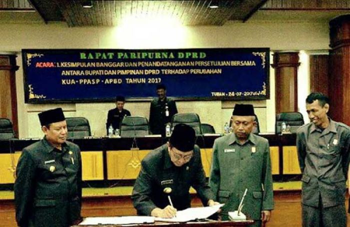 Pemkab dan DPRD Tuban Tandatangani Kesepakatan KUA-PPAS APBD Tahun 2017