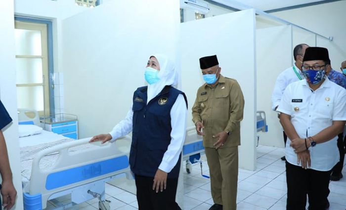 Pastikan Kapasitas Cukup, Gubernur Khofifah Tambah 18 RS Rujukan COVID-19 Baru dan RS Darurat Pastikan Kapasitas Cukup, Gubernur Khofifah Tambah 18 RS Rujukan COVID-19 Baru dan RS Darurat