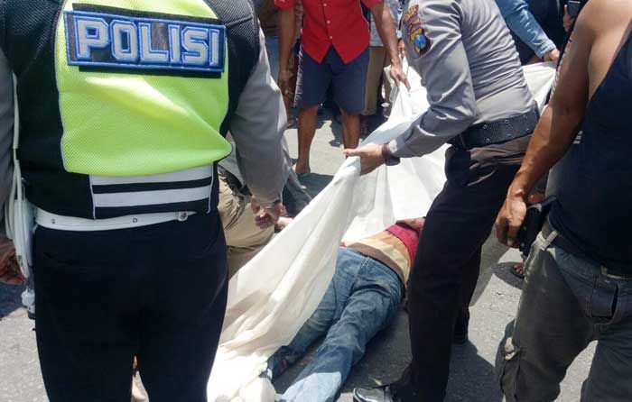 Kecelakaan di Widang, Kades Kebomlati Plumpang Meninggal Kecelakaan di Widang, Kades Kebomlati Plumpang Meninggal