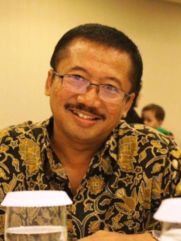 Bambang DH: Boroskan Anggaran, Bubarkan Korpri Bambang DH: Boroskan Anggaran, Bubarkan Korpri