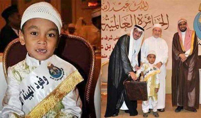 Hafal 30 Juz Alquran, Bocah 7 Tahun Asal Bangka Bikin Dunia Tercengang Hafal 30 Juz Alquran, Bocah 7 Tahun Asal Bangka Bikin Dunia Tercengang