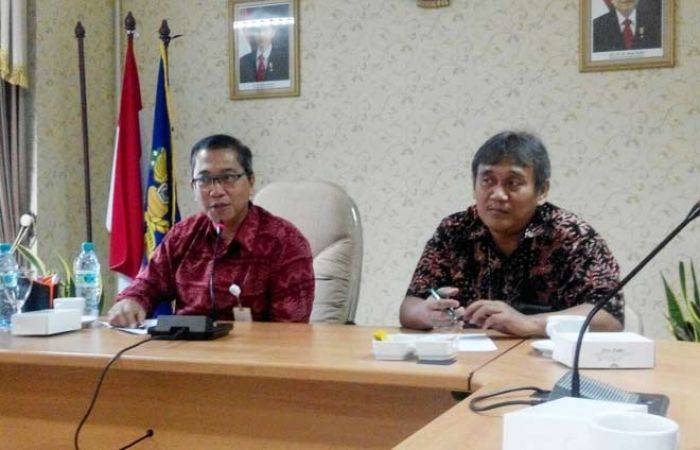Ikut Amnesti Pajak, DJP Jatim II Bolehkan UMKM Laporkan Harta Pakai Tulisan Tangan Ikut Amnesti Pajak, DJP Jatim II Bolehkan UMKM Laporkan Harta Pakai Tulisan Tangan