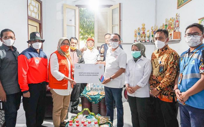 Lagi, PLN Salurkan Bantuan untuk Warga Terdampak Erupsi Gunung Semeru di Lumajang Lagi, PLN Salurkan Bantuan untuk Warga Terdampak Erupsi Gunung Semeru di Lumajang