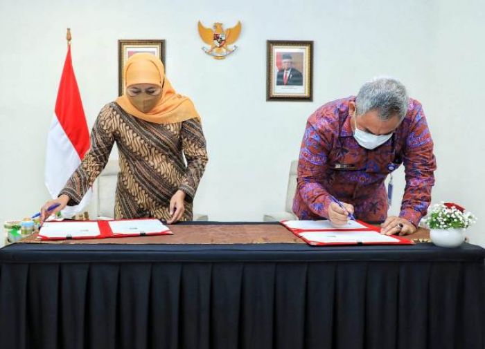Perkuat Pengawasan, Gubernur Khofifah dan Kepala Perwakilan BPKP Tandatangani Nota Kesepakatan Perkuat Pengawasan, Gubernur Khofifah dan Kepala Perwakilan BPKP Tandatangani Nota Kesepakatan