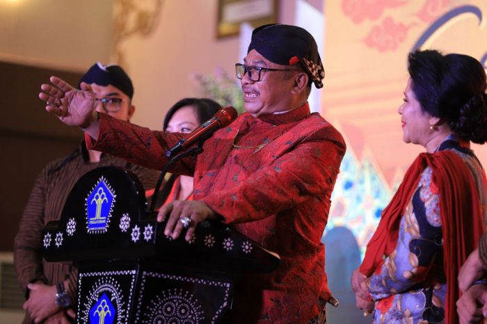 Masuki Masa Purna Bakti di Kanwil Kemenkumham Jatim, Kinerja Krismono Banyak Dikenang Masuki Masa Purna Bakti di Kanwil Kemenkumham Jatim, Kinerja Krismono Banyak Dikenang
