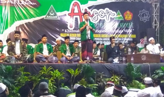 Ansor Situbondo Gelar Puncak HSN Dengan Sholawat, Ribuan Kaum Millenial Banjiri Lapangan Eks 514