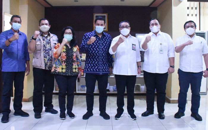 Sidak Bersama Dirjen Perumahan Kementerian PUPR, Mas Abu: Lingkungan Pengaruhi Tumbuh Kembang Anak Sidak Bersama Dirjen Perumahan Kementerian PUPR, Mas Abu: Lingkungan Pengaruhi Tumbuh Kembang Anak