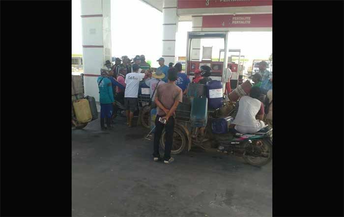 Jatah Solar Dibatasi, Nelayan di Tuban Kelimpungan Jatah Solar Dibatasi, Nelayan di Tuban Kelimpungan
