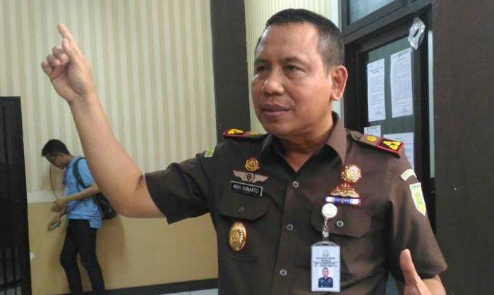 Dugaan Korupsi Bansos APBD Provinsi 2013, Kajari Beri Petunjuk Penyidik Polres Dugaan Korupsi Bansos APBD Provinsi 2013, Kajari Beri Petunjuk Penyidik Polres