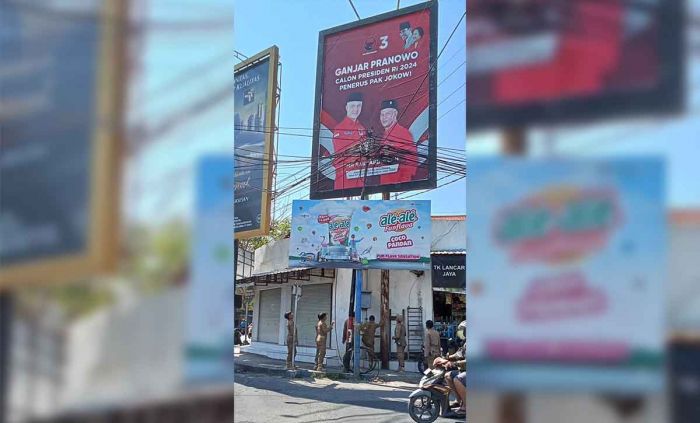 Reklame Ganjar Pranowo di Sampang Dicopot Satpol PP