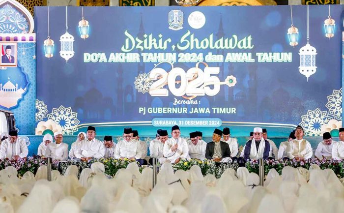 Pj Gubernur Jatim Hadirkan Berbagai Kegiatan Religi di Penghujung 2024 Pj Gubernur Jatim Hadirkan Berbagai Kegiatan Religi di Penghujung 2024