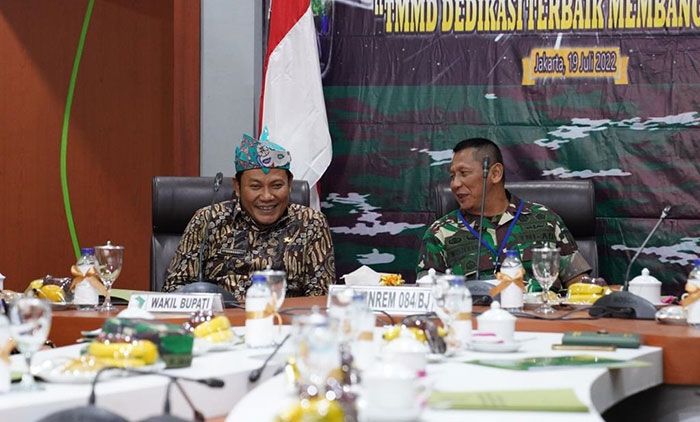 Danrem 084/BJ Silaturahmi dan Rakernis TMMD ke-114 di Sidoarjo Danrem 084/BJ Silaturahmi dan Rakernis TMMD ke-114 di Sidoarjo