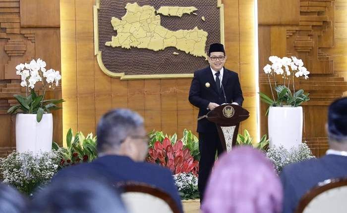 Pj Gubernur Jatim Minta BKN Surabaya Semakin Profesional dan Amanah Pj Gubernur Jatim Minta BKN Surabaya Semakin Profesional dan Amanah