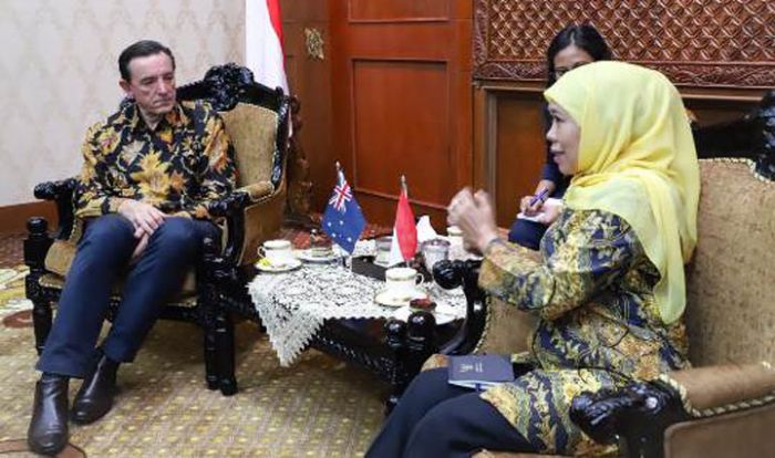 Dikunjungi Menteri Australia Barat, Gubernur Khofifah Ajukan Kerja Sama Pendidikan Vokasi & Maritim