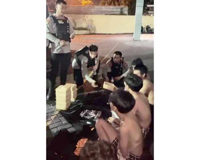 Polisi Tetapkan 3 Remaja di Karangpilang sebagai Tersangka Kepemilikan Sajam, 4 Dipulangkan