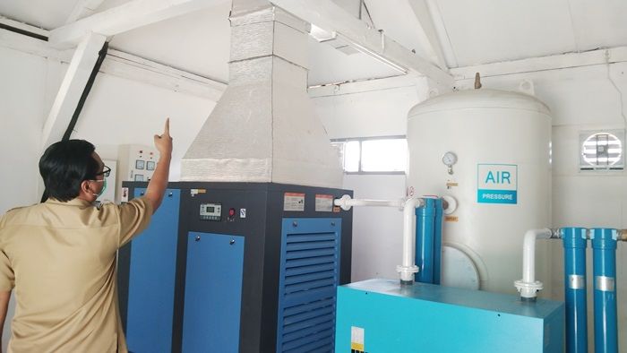 Kebutuhan Sudah Tercukupi, Generator Oksigen di RSUD Ngawi Senilai Rp 7,2 Miliar Belum Difungsikan Kebutuhan Sudah Tercukupi, Generator Oksigen di RSUD Ngawi Senilai Rp 7,2 Miliar Belum Difungsikan