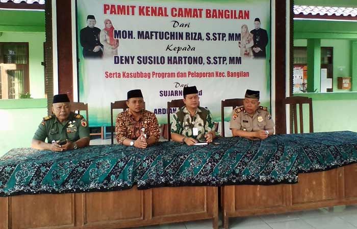 Pamit Kenal Camat Bangilan, Deni Susilo Siap jadi Pelayan Masyarakat Pamit Kenal Camat Bangilan, Deni Susilo Siap jadi Pelayan Masyarakat