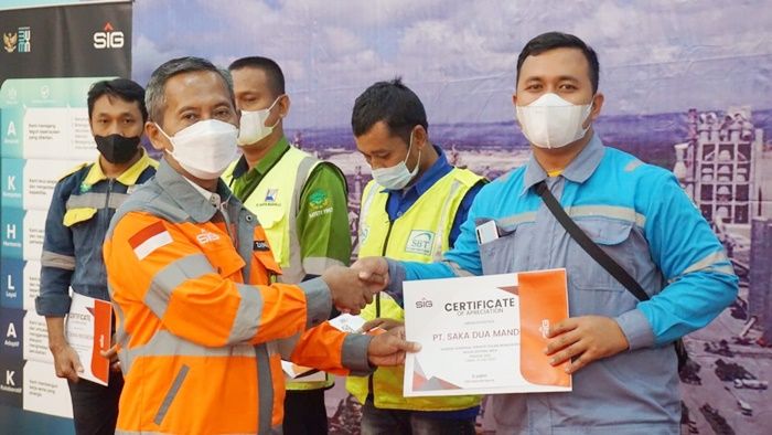 Abai Keselamatan Kerja, SIG Tuban Bakal Sanksi Vendor Nakal Abai Keselamatan Kerja, SIG Tuban Bakal Sanksi Vendor Nakal