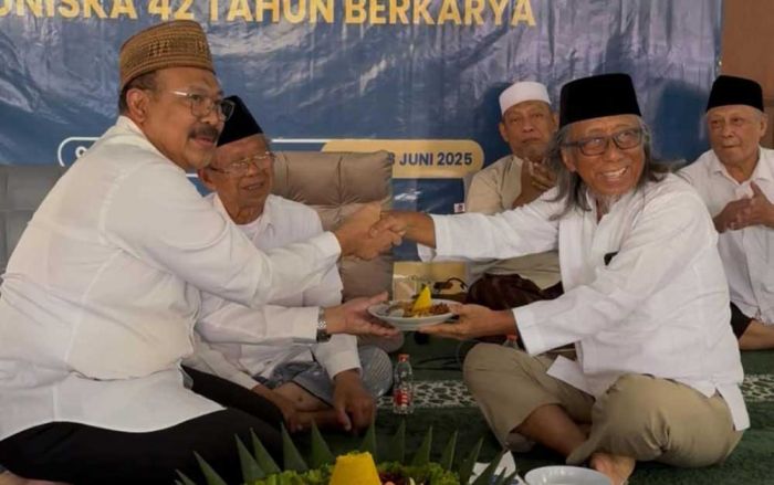Uniska Kediri Peringati Harlah ke-42: Meneguhkan Langkah, Menggapai Prestasi Uniska Kediri Peringati Harlah ke-42: Meneguhkan Langkah, Menggapai Prestasi