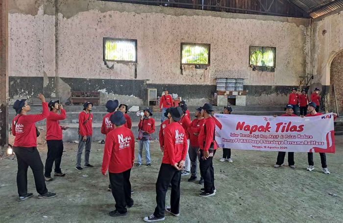 Bersama Komunitas Pecinta Kereta Api, KAI Daop 8 Surabaya Napak Tilas Sejarah Kereta Api di Madura Bersama Komunitas Pecinta Kereta Api, KAI Daop 8 Surabaya Napak Tilas Sejarah Kereta Api di Madura
