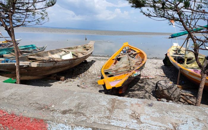 Pemkot Siapkan 8 Pos Pantau Pasca Gelombang Pasang yang Menerjang Pesisir Timur Pemkot Siapkan 8 Pos Pantau Pasca Gelombang Pasang yang Menerjang Pesisir Timur