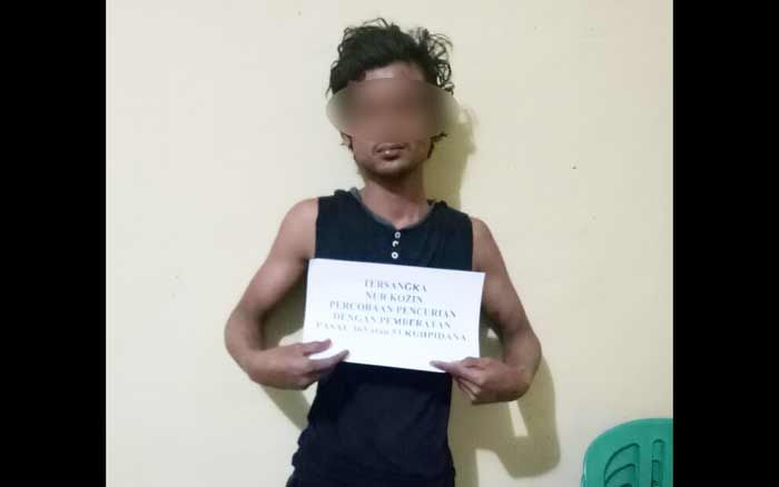 Maling Burung di Desa Kepohagung Berhasil Diamankan Warga Maling Burung di Desa Kepohagung Berhasil Diamankan Warga