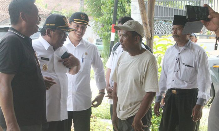 Minta Eksekusi Rumahnya Ditunda, Janda di Rejoso Nganjuk Surati Presiden dan Gubernur