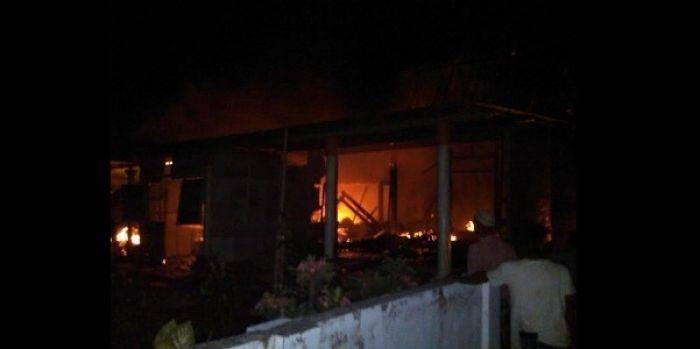Listrik Disegel PLN Situbondo, Tiga Rumah Ludes Terbakar