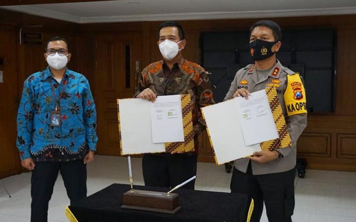 86 Mahasiswa Terbaik Putra Putri Polda Jatim Dapatkan Beasiswa dari PT. Bank Mandiri