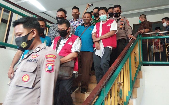 Terbelit Kasus Jual Beli Ikan Fiktif, Mantan Dirut Puspa Agro Ditahan Kejari Sidoarjo