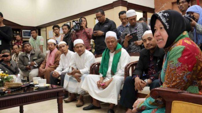 Temui Walikota Surabaya, 58 Ormas Islam Dukung Penutupan Dolly Temui Walikota Surabaya, 58 Ormas Islam Dukung Penutupan Dolly