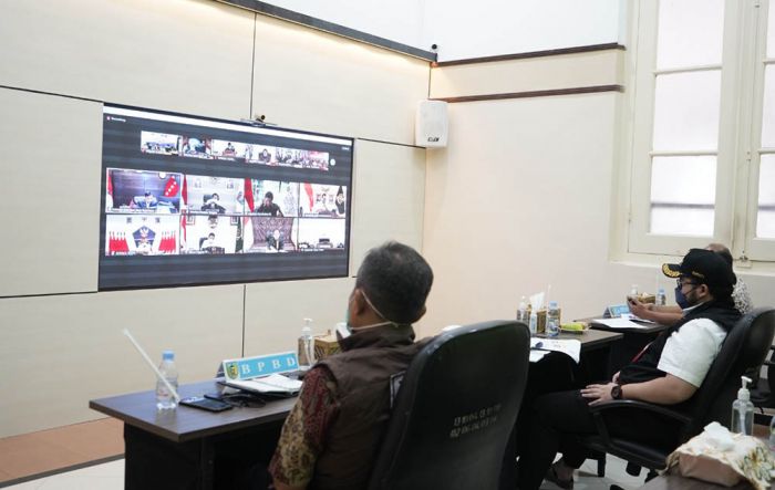 Pemkab Kediri Luncurkan Mobil PCR, Sehari Bisa Layani 300 Sample Pemkab Kediri Luncurkan Mobil PCR, Sehari Bisa Layani 300 Sample