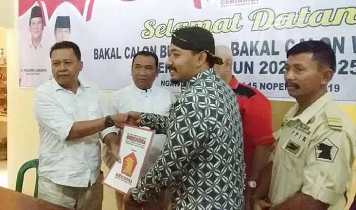 ​Pasangan Ony-Antok Kembalikan Berkas Pendaftaran ke Partai Gerindra Ngawi