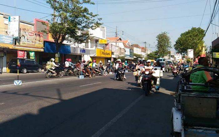 Banyak Pengendara Nekat Terobos Separator Jalan, ini Kata Kasatlantas Polres Jombang