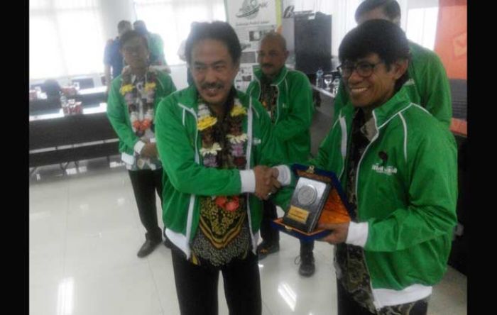 Pemkab Sidoarjo Apresiasi Perusahaan Swasta Hibahkan Lahan Untuk Frontage Road Pemkab Sidoarjo Apresiasi Perusahaan Swasta Hibahkan Lahan Untuk Frontage Road
