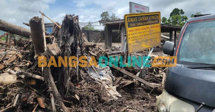 BNPB Larang Wisata di Zona Merah Erupsi Semeru