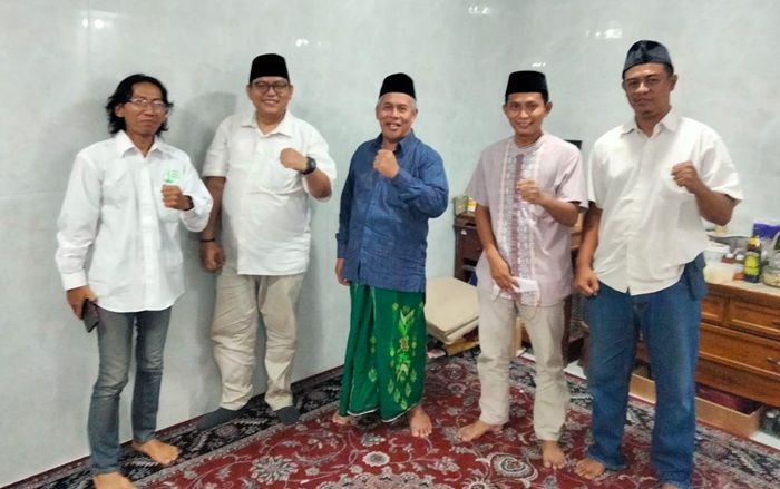 Kiai Marzuki Terapkan Khotbah Singkat untuk Kemaslahatan Masyarakat Kiai Marzuki Terapkan Khotbah Singkat untuk Kemaslahatan Masyarakat