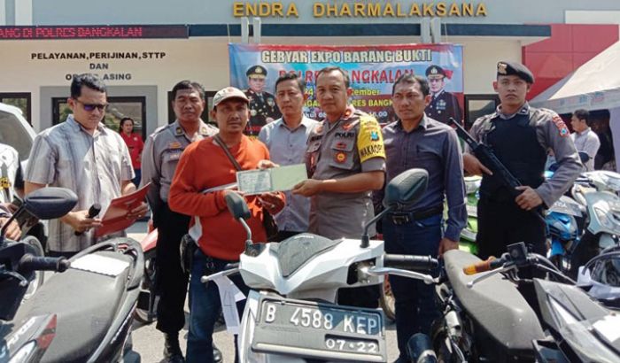 ​Polres Bangkalan Gelar Expo Pengembalian Barang Bukti