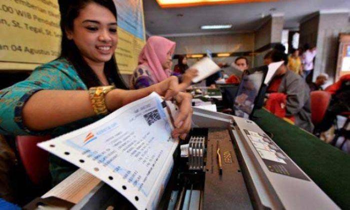 Tiket KA untuk Libur Natal dan Tahun Baru sudah Ludes Terjual Tiket KA untuk Libur Natal dan Tahun Baru sudah Ludes Terjual