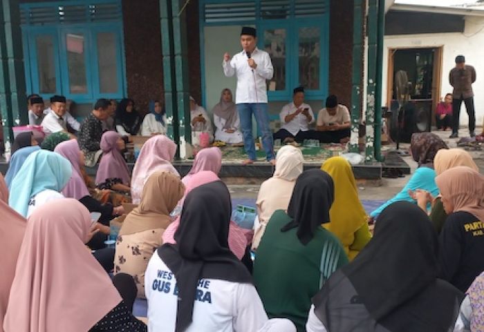 Kampanye Simpatik Paslon Mubarok Tuai Dukungan dari Masyarakat Utara Sungai Mojokerto Kampanye Simpatik Paslon Mubarok Tuai Dukungan dari Masyarakat Utara Sungai Mojokerto