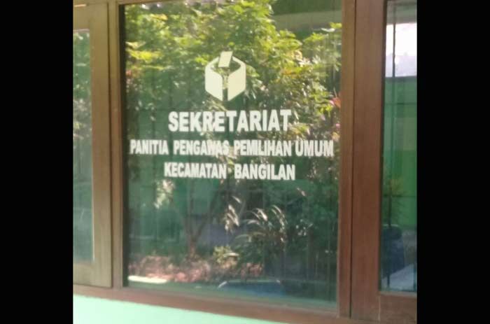 Wacana Pemecatan 3 Staf Non-PNS Panwascam Bangilan Mencuat