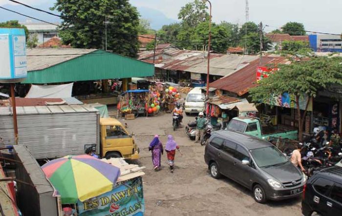 Hingga Bulan Keenam, Realisasi PAD Pasar Pandaan Belum Capai 50 Persen dari Target Hingga Bulan Keenam, Realisasi PAD Pasar Pandaan Belum Capai 50 Persen dari Target