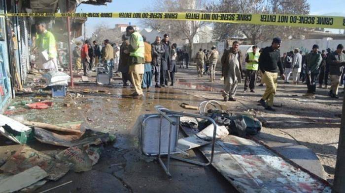 Bom Bunuh Diri di Masjid Pakistan, Empat Polisi Terluka Bom Bunuh Diri di Masjid Pakistan, Empat Polisi Terluka