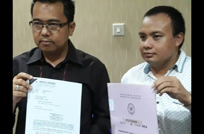 Sholeh Somasi Jokowi, Minta Presiden Kembalikan Biaya Pengesahan STNK kepada Masyarakat Sholeh Somasi Jokowi, Minta Presiden Kembalikan Biaya Pengesahan STNK kepada Masyarakat